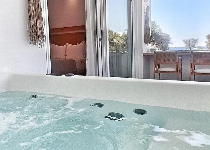 Delmar Syros Appart hôtel 5*