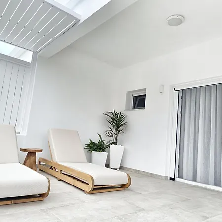 Aparthotel Delmar Syros Finikas (Syros)